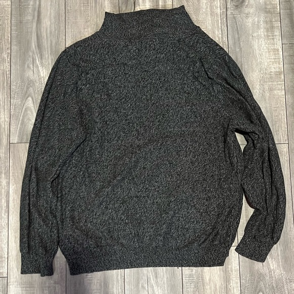 GRAY LONG SLEEVE SWEATER - Picture 2 of 3